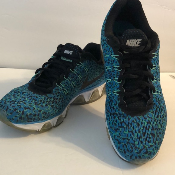 Nike Air Max Tailwind 8 Print Women’s Running Shoe - Picture 5 of 8